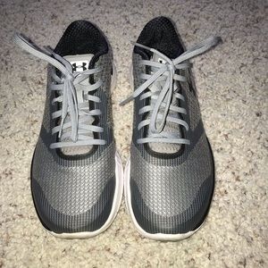 Under Armour Women’s Running Shoes Size 7.5